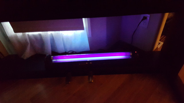 Blacklight Bar with Fixture - $40 in Indoor Lighting & Fans in Calgary