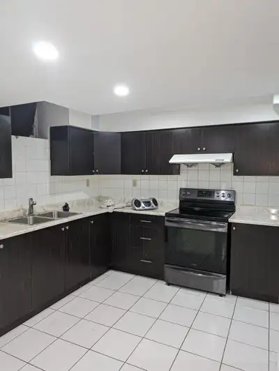 Eglinton and Mclaughlin Basement for rent/SEPT 1, 2025