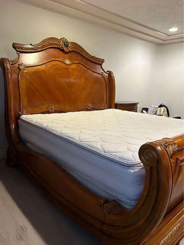 REDUCED Queen Micheal Amini Sleigh Bedroom Suite in Beds & Mattresses in Campbell River - Image 5