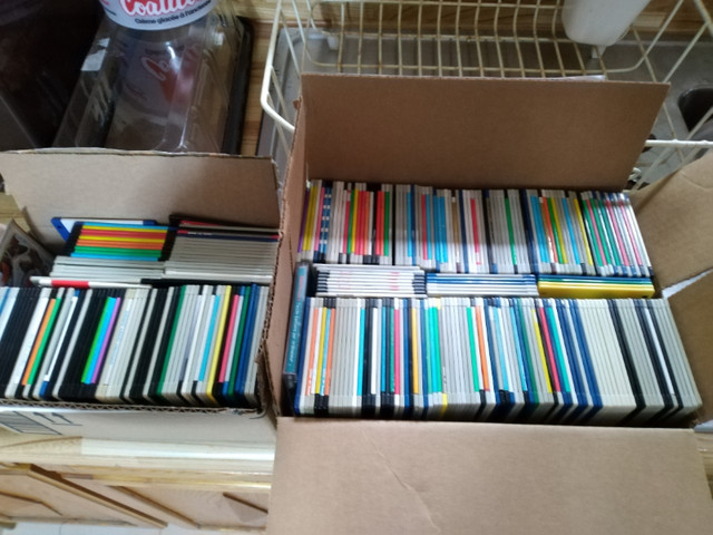 disquettes floppies avec logiciels pour Atari, Mac et PC. dans Logiciels  à Laval/Rive Nord - Image 2