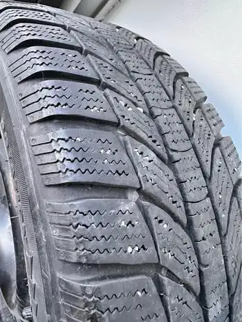 Excellent condition 4 tires with rims included Size: 185/55 R15 Champiro Winter Pro m+s Located in M...