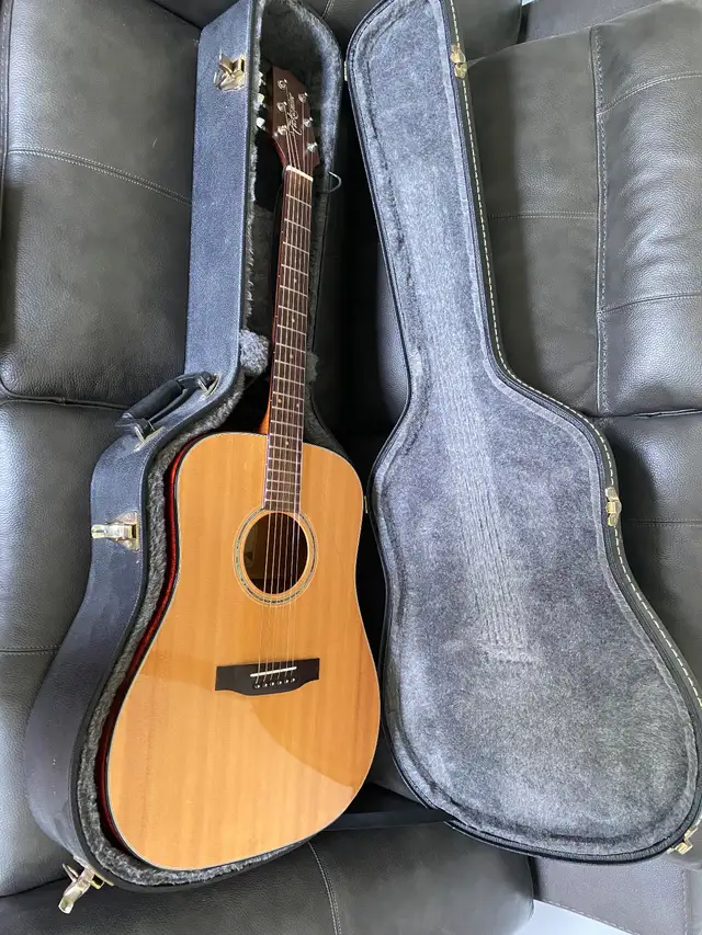 Takamine F‑340SS Japan-Made Vintage Acoustic in Guitars in Petawawa - Image 5