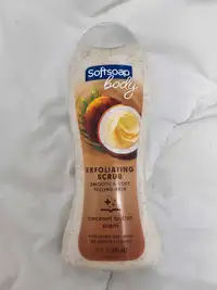 Softsoap Exfoliating Scrub Body Wash Coconut Butter Scent