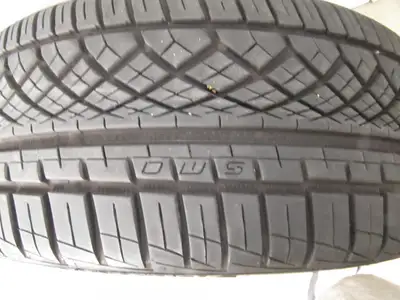 1 x 245/35/20 CONTINENTAL extreme DWS tire 90% tread left ,, good condition for bmw mercedes benz au...