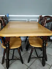 Wooden Dining/Kitchen Table de cuisine en bois