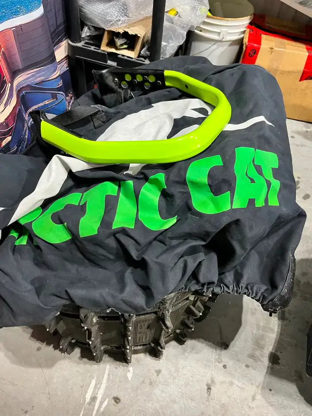 Arctic Cat Speedo, Pre Stud 137 Track and more !! in Snowmobiles in Ottawa - Image 7