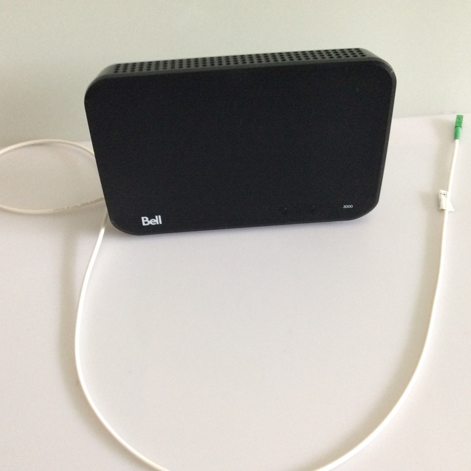 Bell Home Hub 3000 Sagemcom Fast 5566 modem and router | Networking ...