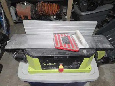 Forestwest 6" benchtop pointer, lightly used. Adjustable fence, chip bag, push pad Pick up only Text...