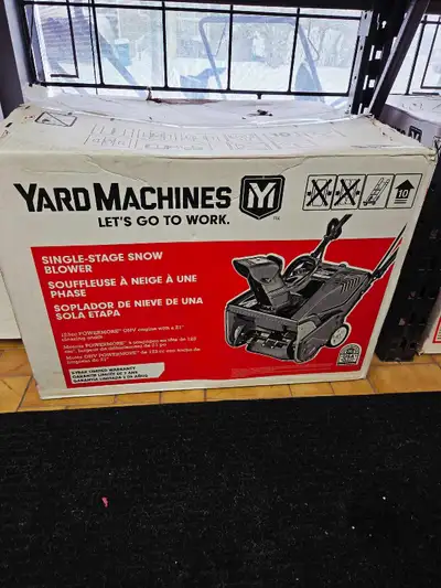 Yard Machines Souffleuse à Neige, View more