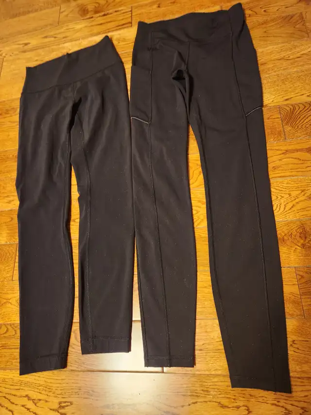 Lululemon black pants and white sleeveless jacket size XS/S in Women's - Bottoms in City of Toronto - Image 3