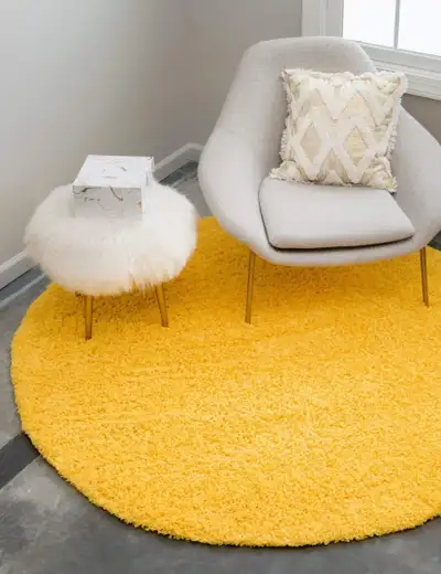 Made in Turkey, this Unique Loom Solo Solid Shag Collection rug is made of Polypropylene. This rug i...