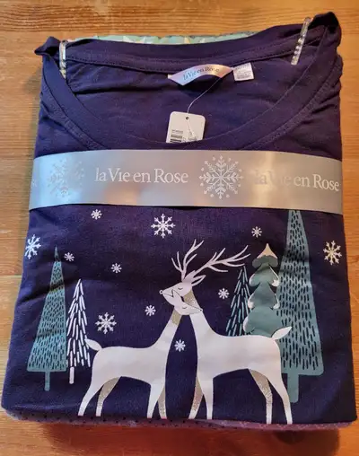La Vie en Rose PJ Set (new with tags), View more