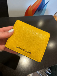 Micheal Kors yellow wallet