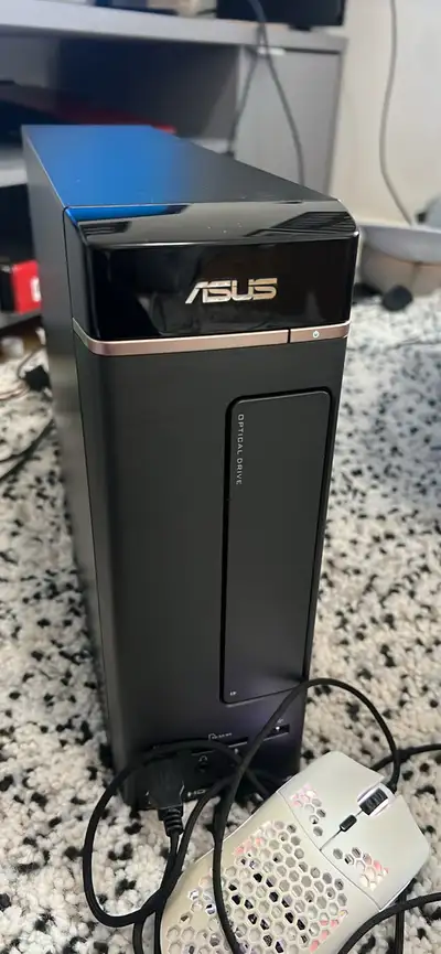 Asking 80 bucks only has built in WiFi ASUs mother board 6gb DDR3 ram 500 GB AMD A8-6500 and a picku...