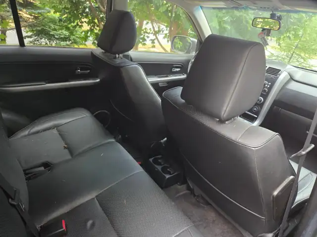 Suzuki Grand Vitara (Parts Only) in Auto Body Parts in St. John's - Image 10