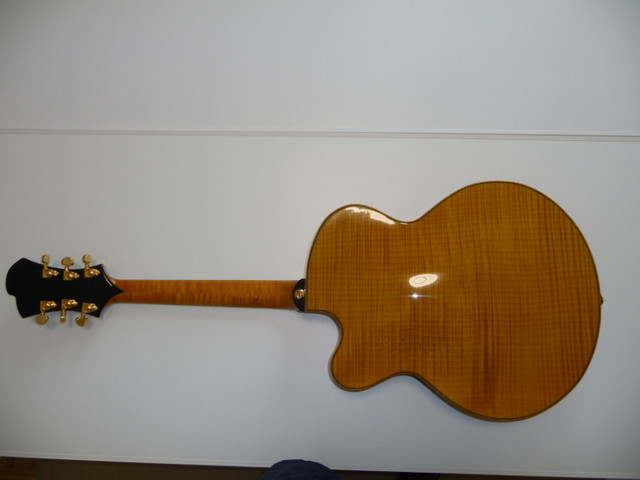 Victor Baker MODEL 14 FULL HOLLOW archtop GUITAR SALE! in Guitars in City of Toronto - Image 4