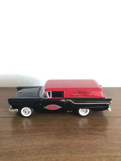 A vintage Liberty Classics Craftsmen 1957 Ford Limited Edition Collectors Bank. 1:24 scale comes wit...