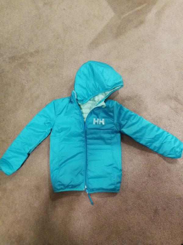 Helly Hansen Girls Reversible Jacket in Great Condition in Kids & Youth in Edmonton - Image 3
