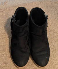 Black Suede Ankle boots for Girls size 13 $15