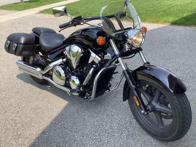 2014 Honda Stateline in Street, Cruisers & Choppers in Kawartha Lakes - Image 2