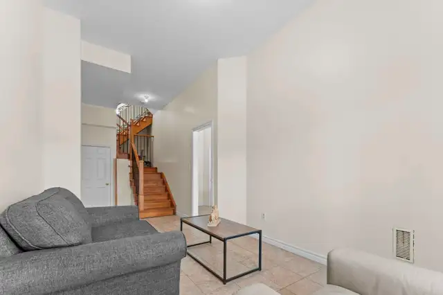 Private Bedroom & Living Room for Rent in Room Rentals & Roommates in Oshawa / Durham Region - Image 6