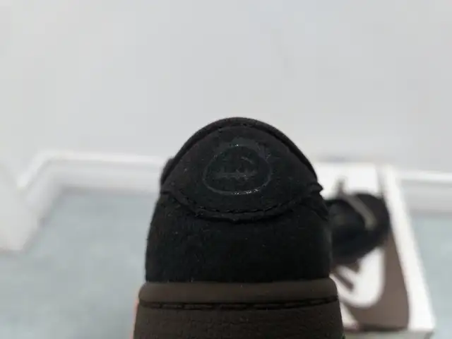 Size 6C (TD) - Nike Air Jordan 1 Low Travis Scott Mocha in Kids & Youth in Markham / York Region - Image 8