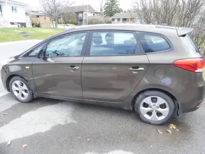 kia rondo 2014 Climatiseur Régulateur de vitesse Rétroviseurs électriques Sièges chauffants Vitres é...