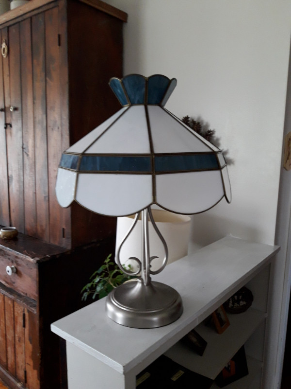Nautical Style Stained Glass Lamp in Indoor Lighting & Fans in Bridgewater - Image 2