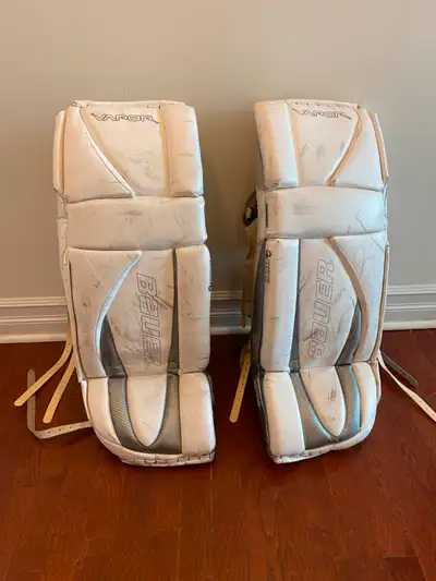 Bauer Vapor Hockey Goalie Pads Intermediate 32", View more