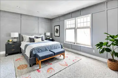 renting staging furniture