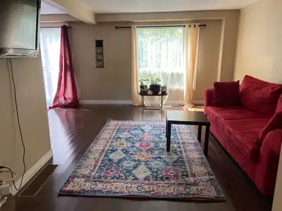1 private bed room at shared house! prefer Femal roommate wanted