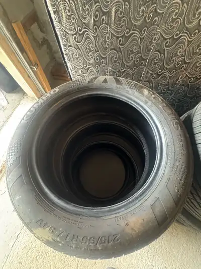 kumho-215/55/17 michelin-215/55/17 michelin-255/65/18 goodyear-225/65/17 used tires in very good con...