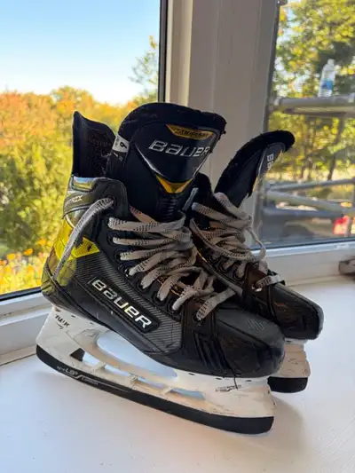 Bauer Supreme Skates, Size 6, View more