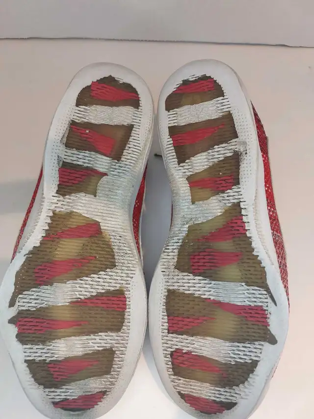 Nike Kobe 11 Elite Low in Men's Shoes in Oshawa / Durham Region - Image 7