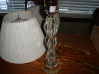 NICE CRYSTAL TABLE LAMP CIRCA 1970