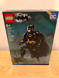 LEGO DC Super Heroes set 76259 Batman Construction Figure