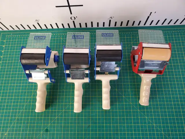 3" Tape Dispensers x 4 Units in Other in Calgary - Image 2