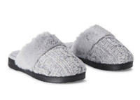 New women's slippers 