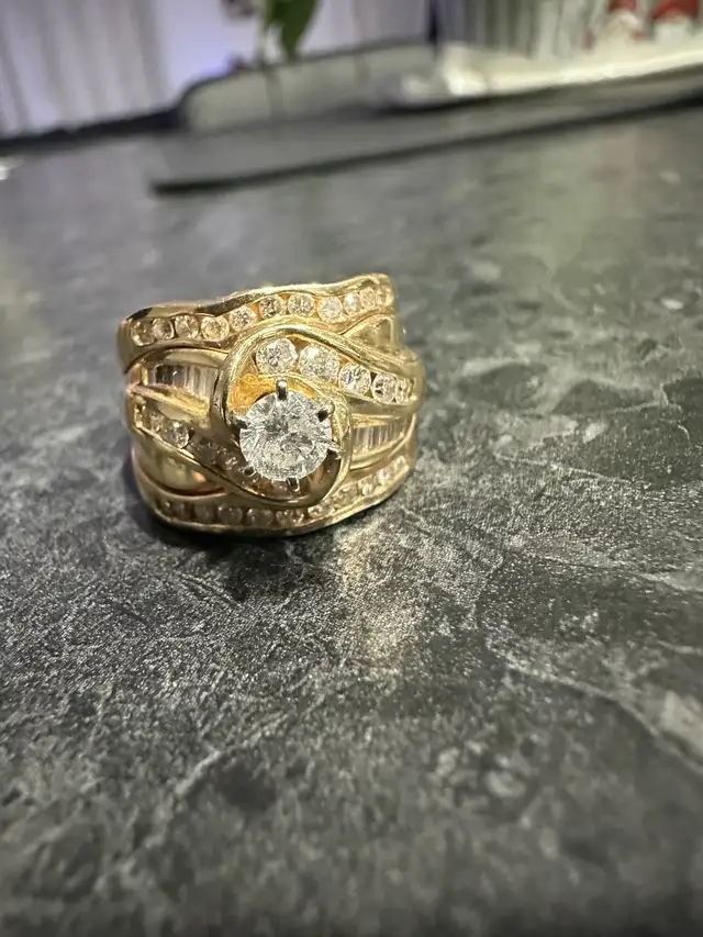 Brand New Yellow Gold Wedding Set
