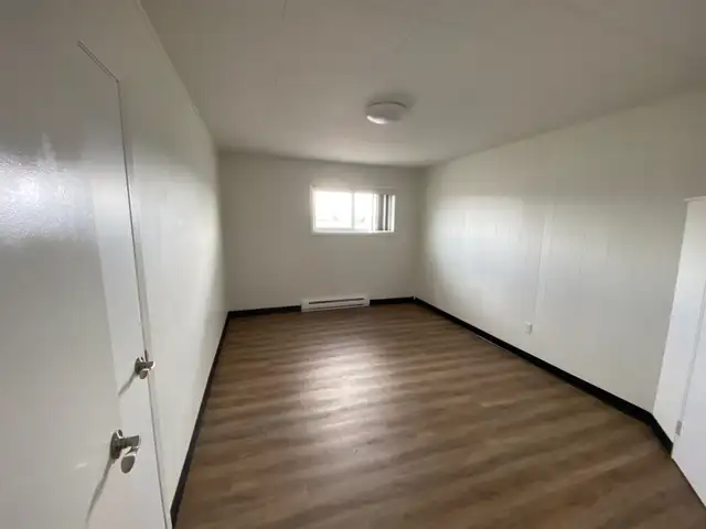 Bright 2 Bedroom for Rent Downtown Smithers in Long Term Rentals in Smithers - Image 7