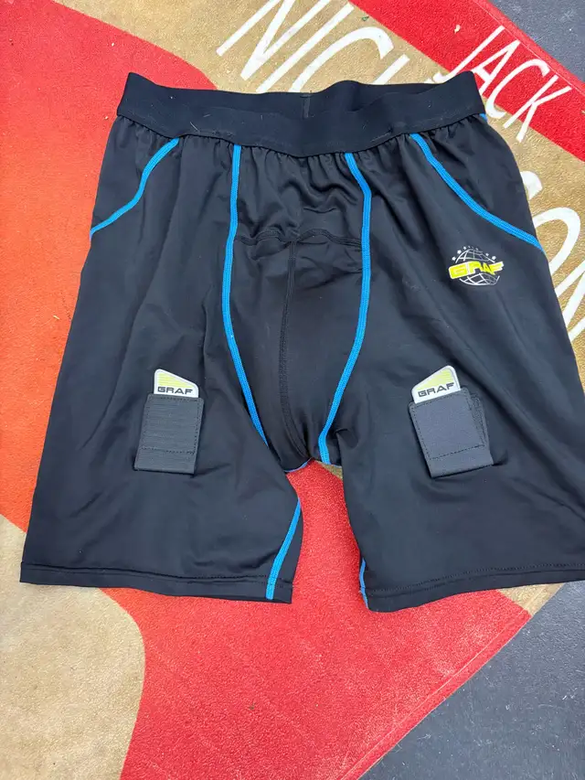 Hockey pants, shin pads, jocks in Hockey in Lethbridge - Image 8