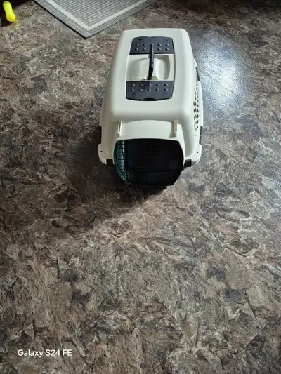 cage comme neuve, View more