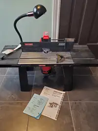 Craftsman Router with Deluxe Router Table