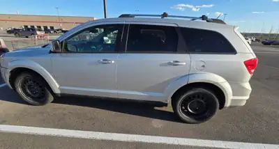 2013 dodge journey awd rt 3.6l Saftey Has winters on steels and summer on aluminum. Saftied needs ne...