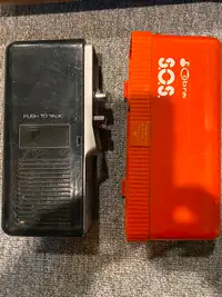 1984 Cobra S.O.S. / CB Radio (hand-held)