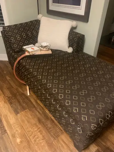 Modern Chaise Lounge  | Cozy Reading Chair Daybed Style, View more
