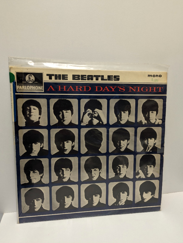 Beatles vinyl record. Original British pressing A Hard Day's Nig in CDs, DVDs & Blu-ray in City of Toronto