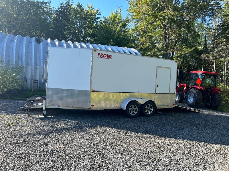 Proline Aluminum enclosed trailer Cargo & Utility Trailers