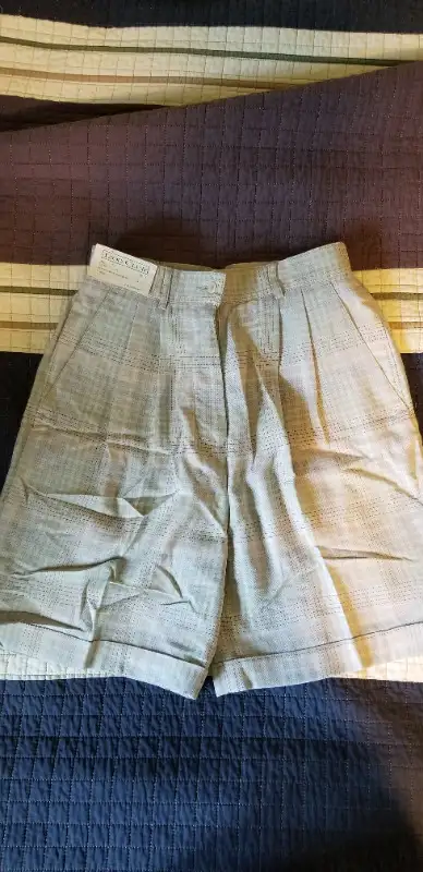 Ladies Izod Club Golf Shorts - Brand New in Women's - Bottoms in Peterborough - Image 7