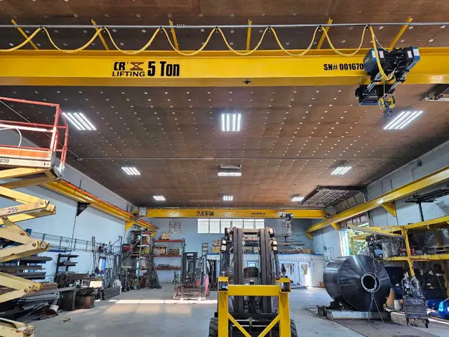 overhead cranes in Other Business & Industrial in Barrie - Image 12
